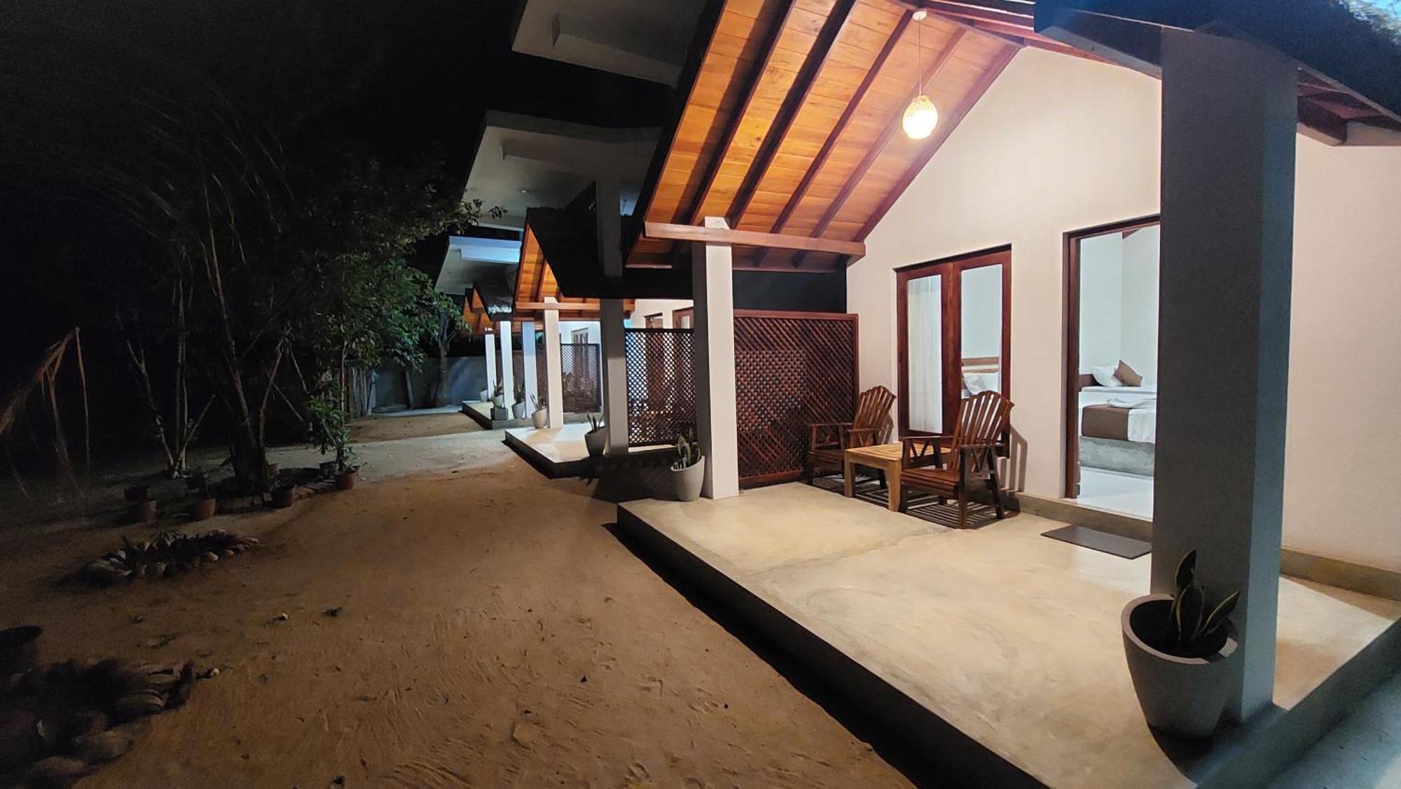 The Dream Inn Guesthouse Passikudah Batticaloa Exterior photo